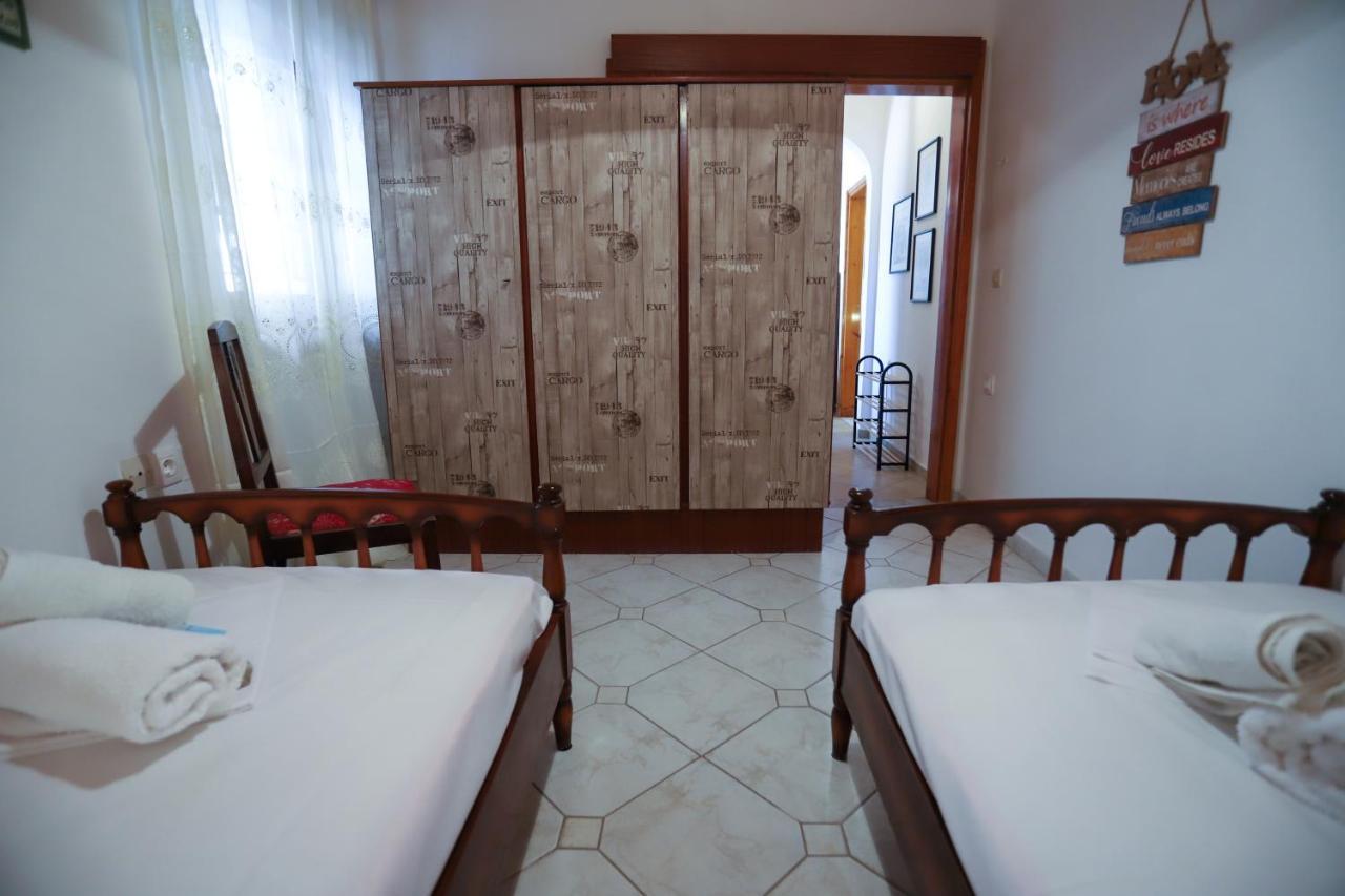 Apartamento Family House At Corfu Town Exterior foto